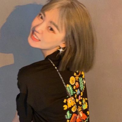 唯美情侣图片最新真人 时尚情侣头像高冷潮流