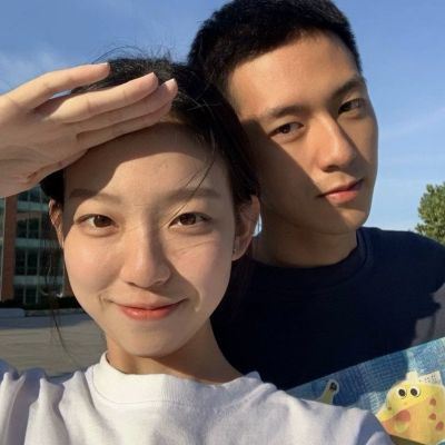 情头一男一女一对两张 2022年最火真人情头