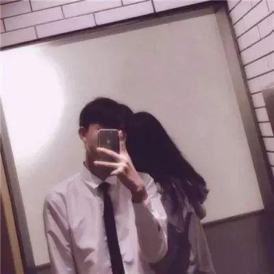 可爱单纯学生情头图片 适合00后学生用的情侣头像一人一张