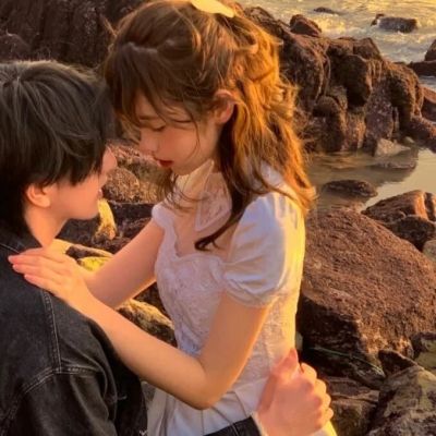 妩媚图片头像女生霸气 可爱唯美的情侣头像真人