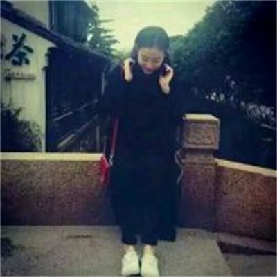 单身男女暧昧成瘾 一人一张暧昧情侣图片