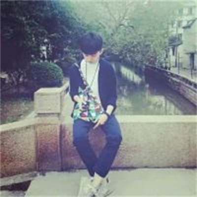 单身男女暧昧成瘾 一人一张暧昧情侣图片