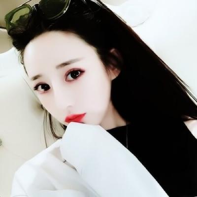 情头可爱甜蜜真人一人一张 情头唯美意境情侣