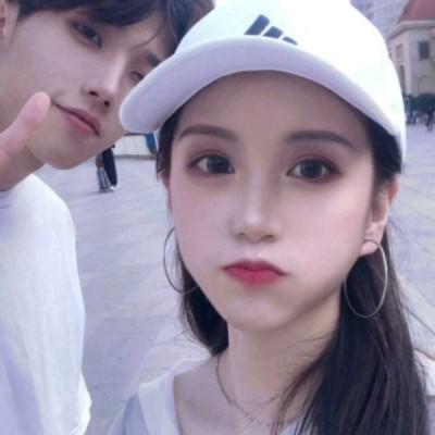 唯美秀恩爱情头图片 情侣头像浪漫甜蜜一对两张