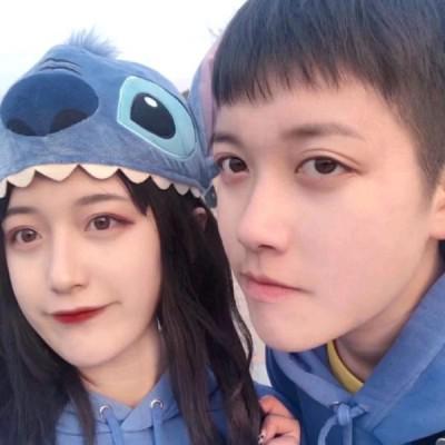 唯美秀恩爱情头图片 情侣头像浪漫甜蜜一对两张