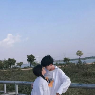 双人一男一女高清图 小清新简约情侣头像