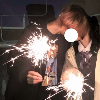 甜蜜藏在细节中 街拍背影情侣头像双人