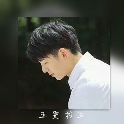 随时随地撒狗粮 带字甜美情侣头像高清