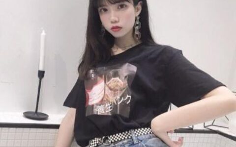 一男一女高清大图真人 纯色系超酷qq情侣头像
