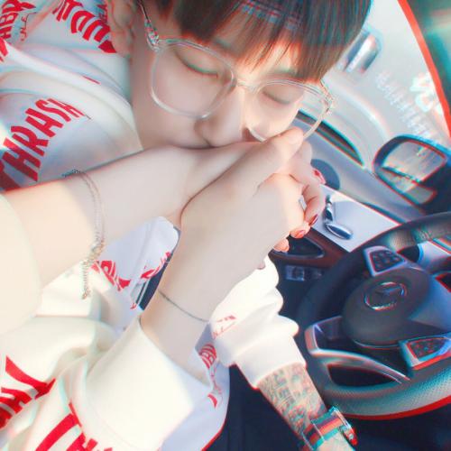 文艺范情侣高清图片 2021好看的真人情头一左一右