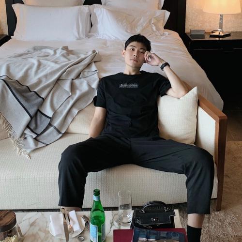 唯美情头两张一组 优质超好看的情侣头像一对两张