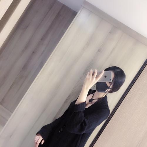一男一女甜蜜浪漫 低调成熟微信情侣头像一对