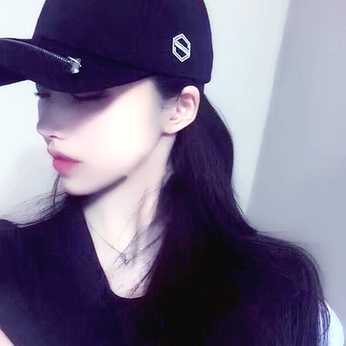 文艺清新一男一女 霸气情侣头像两张一组