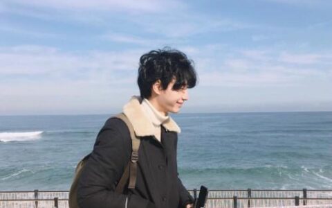 相亲相爱很甜美 单人情侣头像一人一张霸气