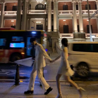 高清好看的真人浪漫情侣头像通用图片 精美黑白系列头像情侣真人
