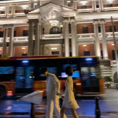 高清好看的真人浪漫情侣头像通用图片 精美黑白系列头像情侣真人