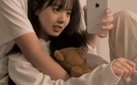情侣甜宠日常把你捧在心尖尖 超暖的真人情侣头像