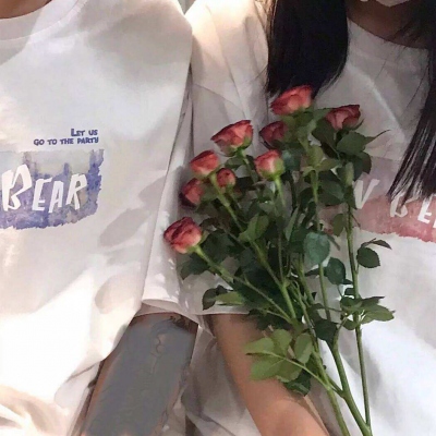 高清真人不露脸的情侣头像单人图片 情侣不露脸头像单人