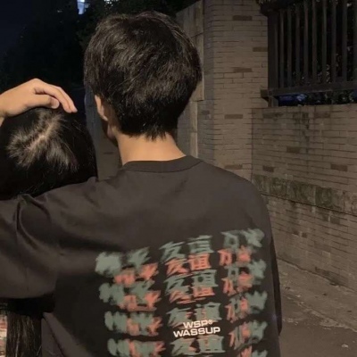 干净真人情头不露脸,高清甜蜜的情头一男一女不露脸图片