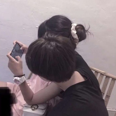 干净真人情头不露脸,高清甜蜜的情头一男一女不露脸图片