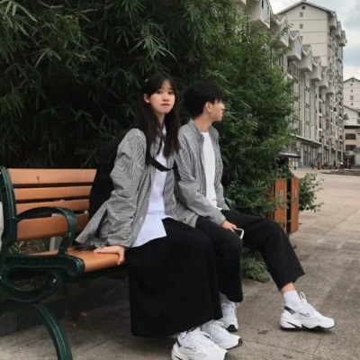 双人情侣头像超甜一对两张真人图片