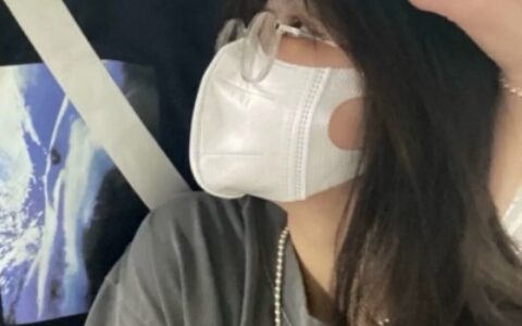 高清情头真人一左一右相配图片 真人甜蜜情头一左一右