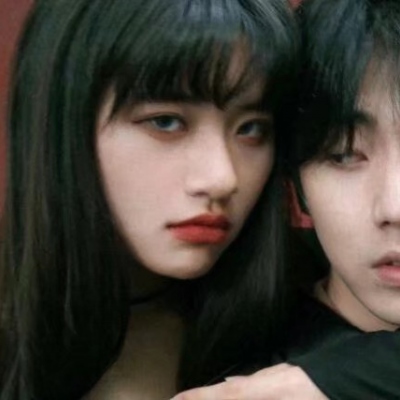 高清甜蜜超宠女友的情头图片 超甜微信头像真人