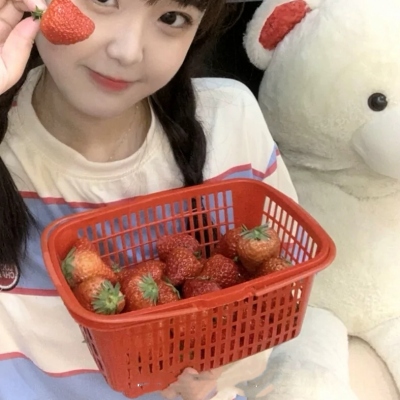 高清好玩女生家庭地位高的情头图片 显示家庭地位的情侣头像