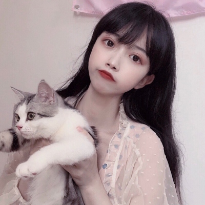 高清好玩女生家庭地位高的情头图片 显示家庭地位的情侣头像