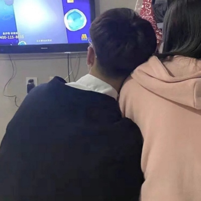 好看的情头真人一人一张不露脸高清图片 情头一半一张不露脸