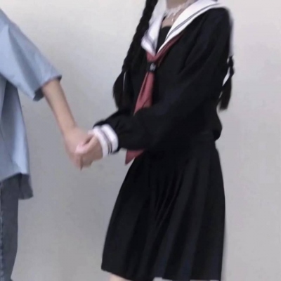高清好看的男女情头各一半不露头图片 情头真人不露头酷