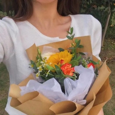 高清好看的男女情头各一半不露头图片 情头真人不露头酷