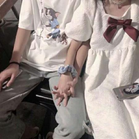 爱有时候很简单 2021年最潮情侣头像双人
