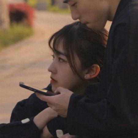 高清情侣头像一左一右唯美成熟图片 qq头像情侣唯美成熟