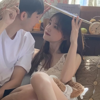 简约 真人 双人 简单的情侣头像