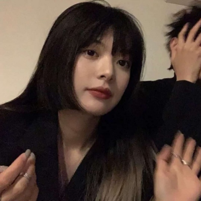 抖音最火两张配对情侣头像图片
