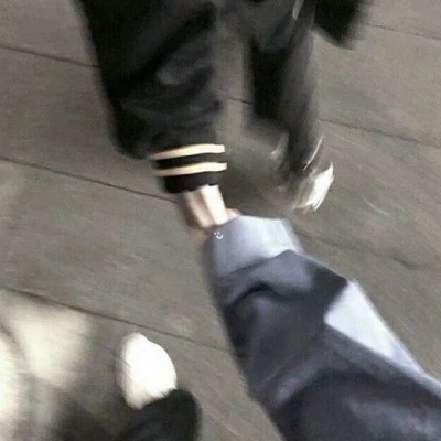 抖音最火两张配对情侣头像图片