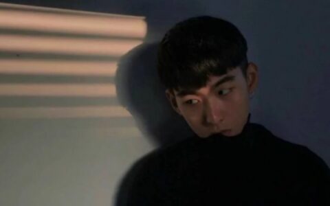 高清好看的无水印情侣头像一左一右图片 情侣头像超清无水印