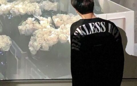高清情头一男一女高冷霸气潮人图片 QQ情头一男一女高冷霸气
