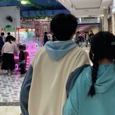 高清一左一右的意境情头真人图片 意境版情头
