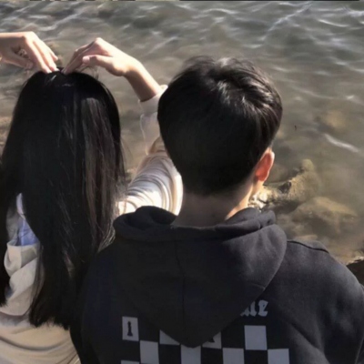 高清超甜的真人头像不露脸情头图片 情头不露脸双人头像