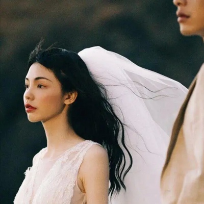 甜蜜浪漫的双人情侣头像头纱系图片 婚纱系情侣头像一对
