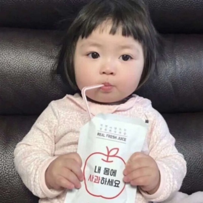 高清一左一右的2021网红萌娃情侣头像图 2021年最火萌娃情侣头像