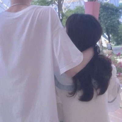 高清2021年最火爆的情侣头像一男一女图片 2021年一男一女情头