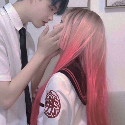 高清2021年最火爆的情侣头像一男一女图片 2021年一男一女情头