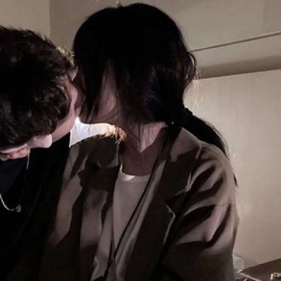 高清超甜恩爱的帅哥美女合照头像图片 帅哥与美女情侣头像