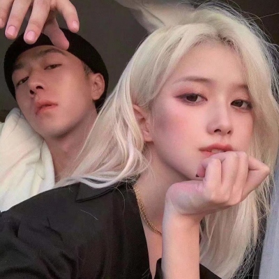 高清好看的高清帅哥美女情侣头像图片 美女帅哥甜蜜情侣头像