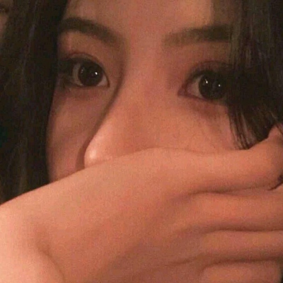 高清微信头像情侣一左一右两张图片 微信人物情侣头像一左一右