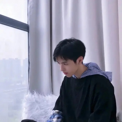 真人酷酷的看不出是情侣头像图片 看不出来的情侣头像