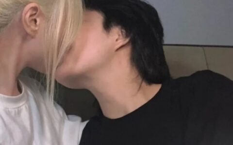 情侣头像2021最火一对酷酷的真人图片